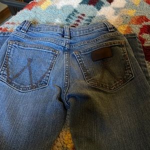 Wrangler retro size 8 slim